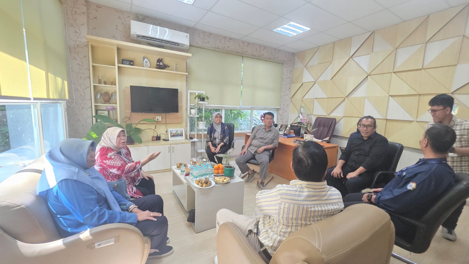 Kunjungan Rektor UNIKAL ke Sekretariat ISEI Cabang Semarang Bahas Persiapan Pembentukan ISEI Pekalongan